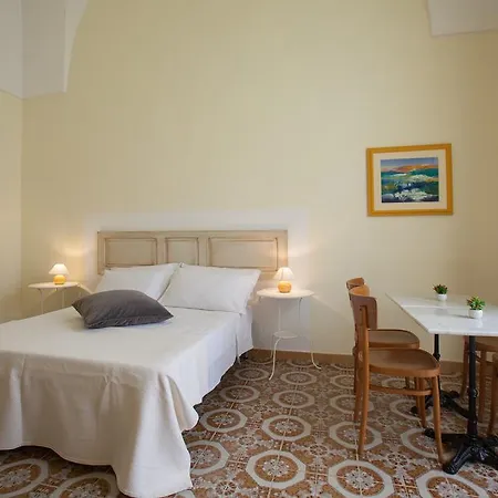 Bed & Breakfast Nina 3*